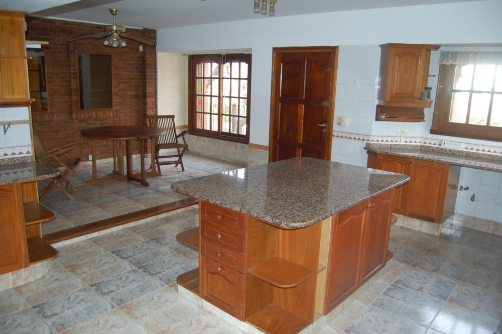 L de la Torre 909 – Cocina 2!
